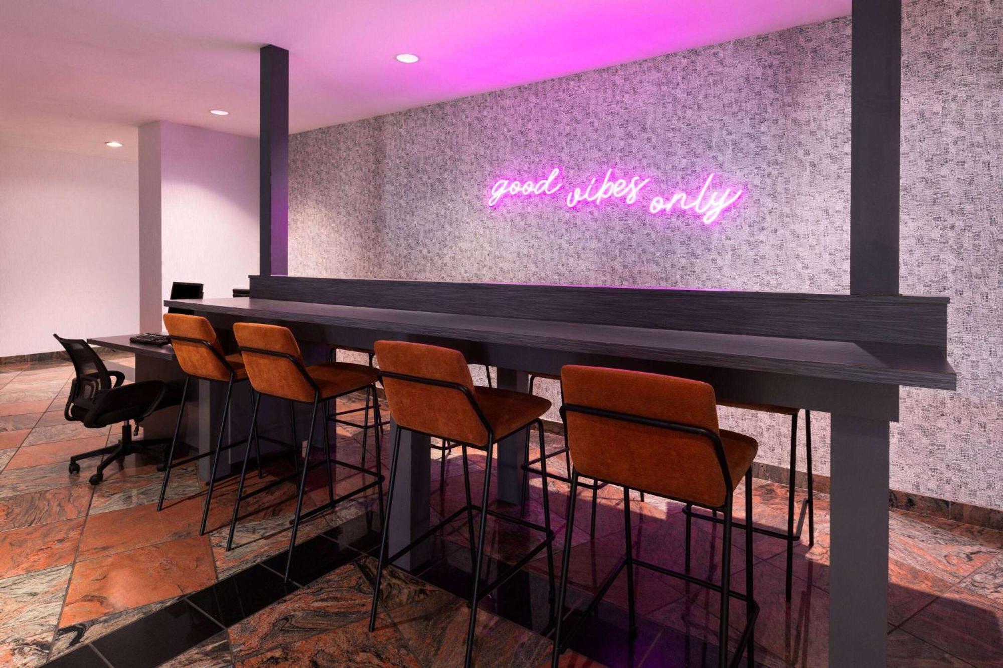 Wyndham Garden Norfolk Downtown Otel Dış mekan fotoğraf